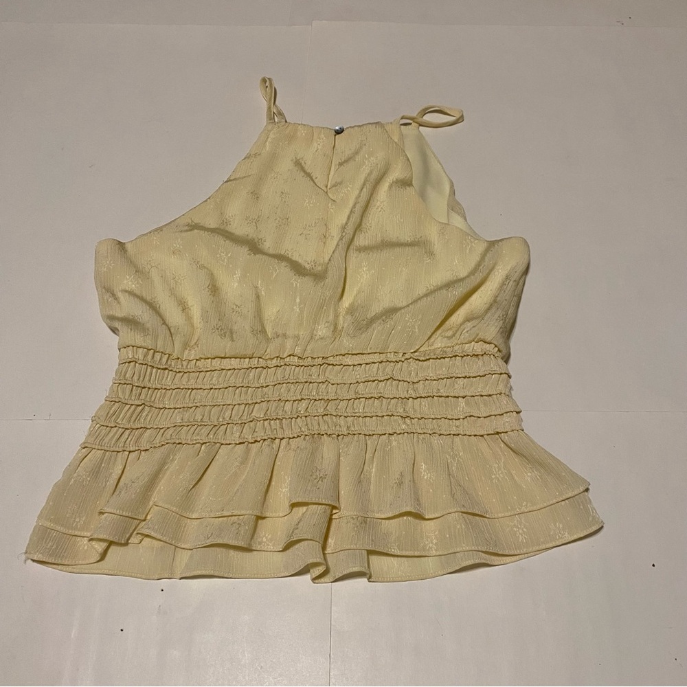 MOD On Trend cream top size medium - Picture 8 of 8